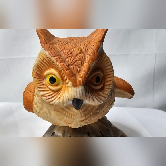 Vintage Set Of Owls On Log Ceramic Figurines - Picture 6 of 13